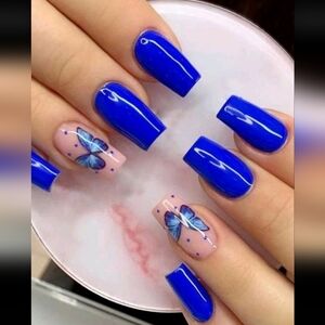 NIB Beautiful royal blue press-on nails